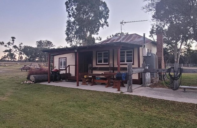 Spencer Lane Cottage & Granny Flat