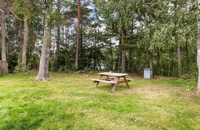 Spend a relaxing time in this vacation home in an idyllic location.