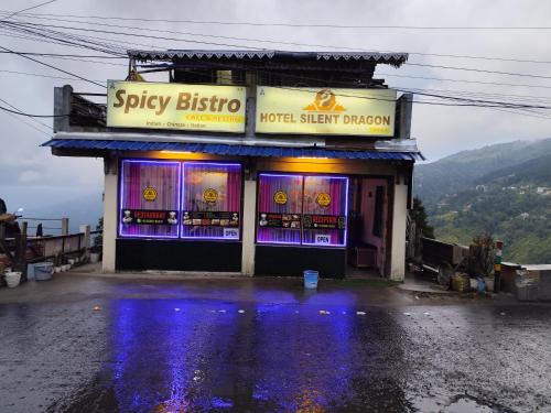 Spicy Bristo, Silent Dragon Inn