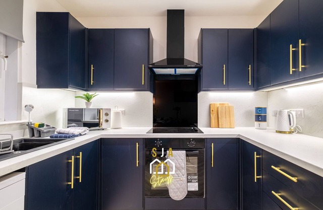 Spital Stay - SJA Stays - Luxury 3 Bed Apartment