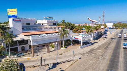 Splash Inn Nuevo Vallarta & Parque Acuatico