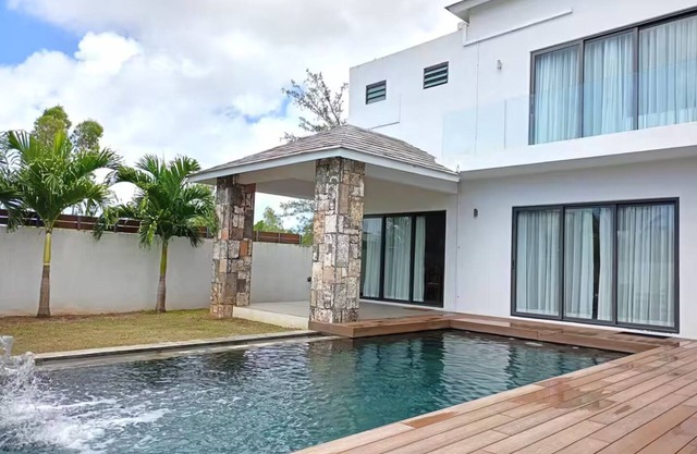 Splendid Villa, Close to Beachnn