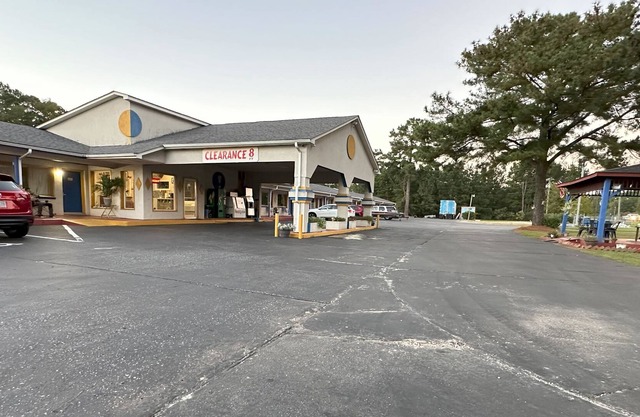 Sportsman Inn By Oyo Us Hwy-64