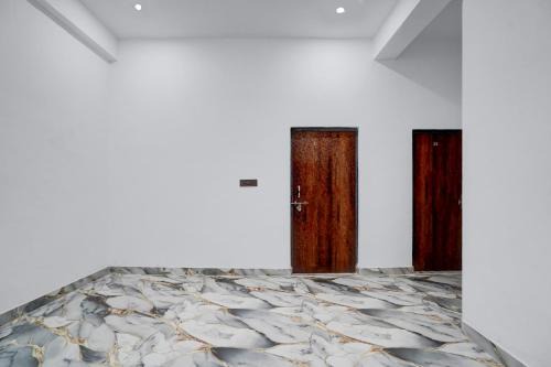 SPOT ON Hotel Golden Tree