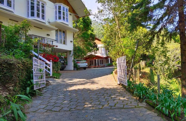 Spring Dale Resort, Devikulam