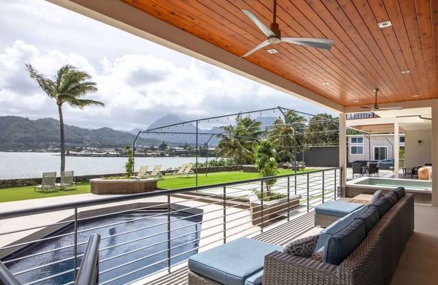 Springer Estate -overlooking Kaneohe Bay, AC, Pool