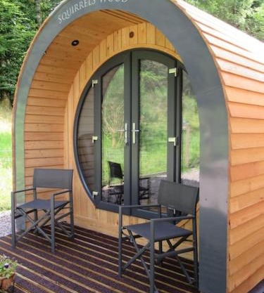 Squirrels Wood Lodge, nr Glencoe, dog friendly