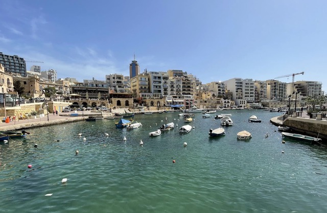 St.Julian's apartment a few steps from the sea - hosted by Sweetstay