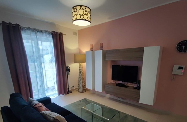 St Julians - Balluta 2 bedroom apartment