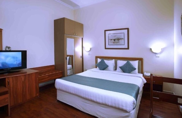 Standard Room Near by Medicare hospital Sharjah