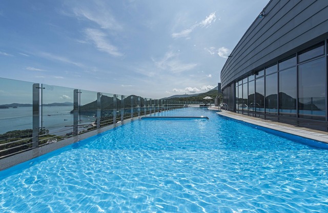 Stanford Hotel & Resort Tongyeong