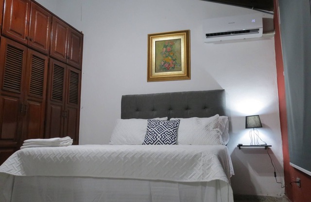 Stanza Zerón makes San Pedro Sula his home