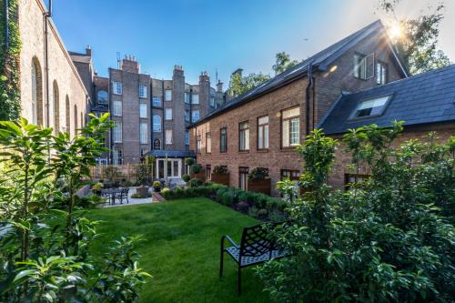 Stauntons on the Green Hotel