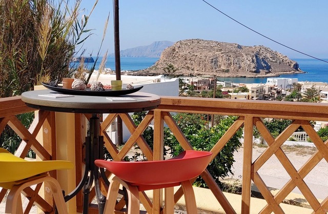 Stavlos Country House