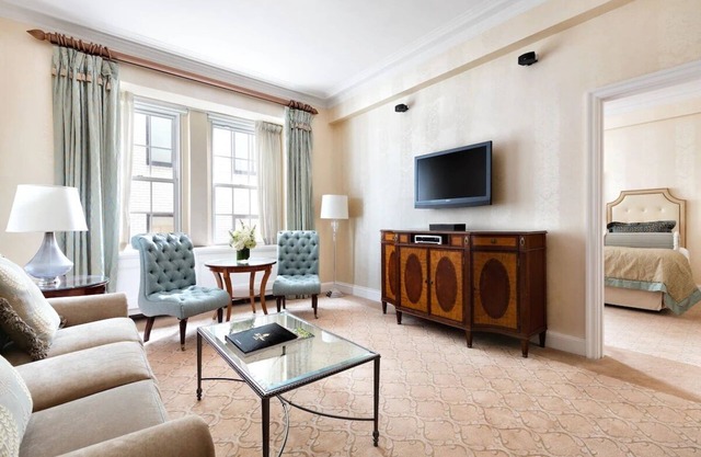 Stay Amid New York Icons: Central Park at Your Door | 4 Units