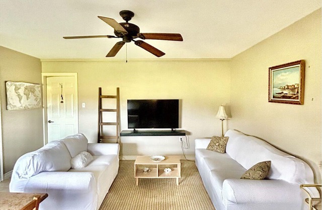 Stay at Jordan Valley Vineyards Barnhouse