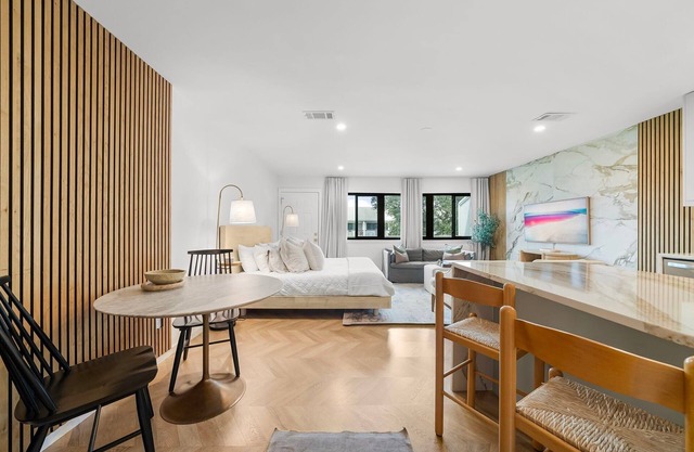 Stay on 30A: Welcome Beaches, Bikes-Pool!