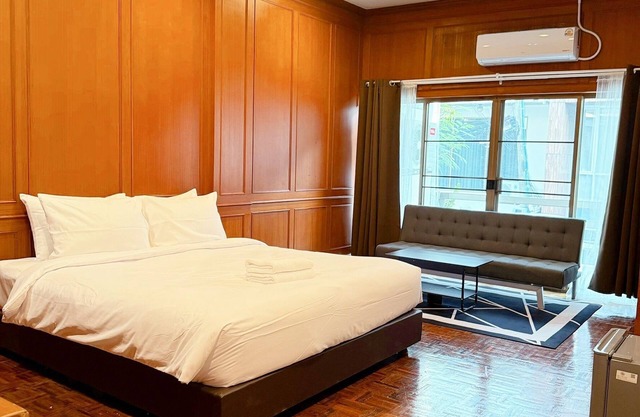 Stay On Sukhumvit 11