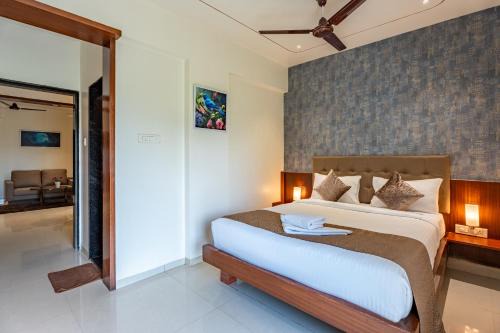 StayBird - Azure Suites, Business Hotel