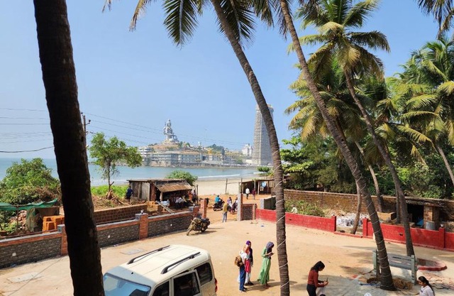 STAYMAKER Murdeshwar Beach House