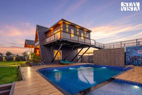StayVista at Manbhav Farms with Pool, Lawn, Jacuzzi