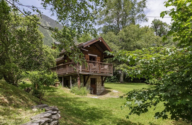 Stephen's Mazot, central Chamonix