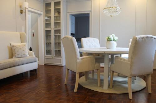 Stilvolle Wohnung im Zentrum für 5 Personen