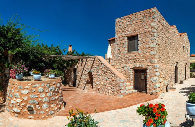 Stone built studio for 4,Olive Grove,Near Beach,Mani 1