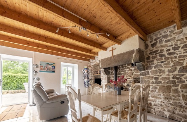 Stone-house cottage in Saussey with garden