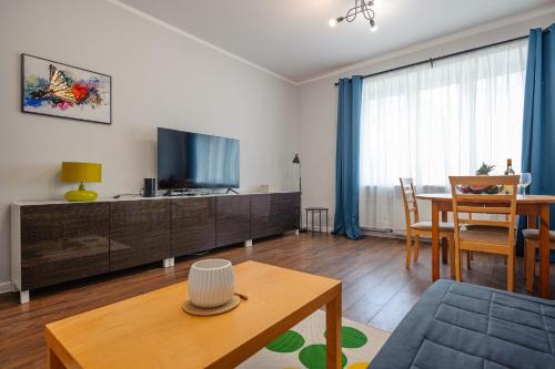 Stone Park Apartments