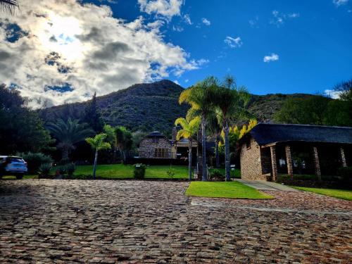 Stonebreaker Country Lodge