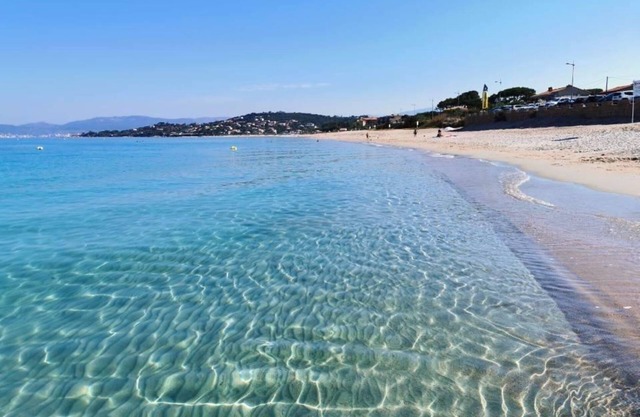 Studio à 150 m de la Plage D'agosta et des Commerces