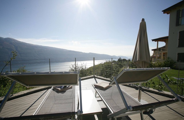 Studio 4 beds, garden, sauna, swimming pool