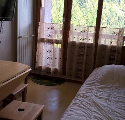 Studio 4 pers 18m2 au pied des pistes de ski à Valfréjus