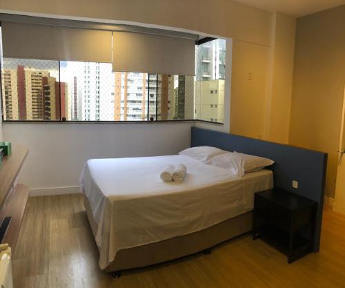 Studio 901 - Curvas de Niemeyer ao lado do metrô