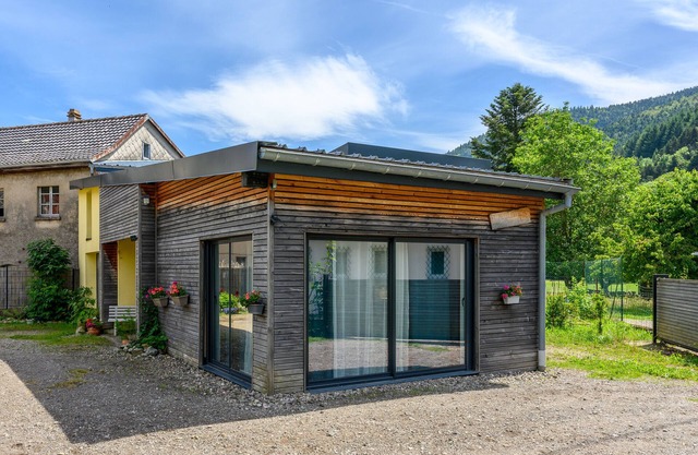 Studio Apartment 'Gite Au Petit Mittlach' with Mountain View, Private Terrace and Private Garden