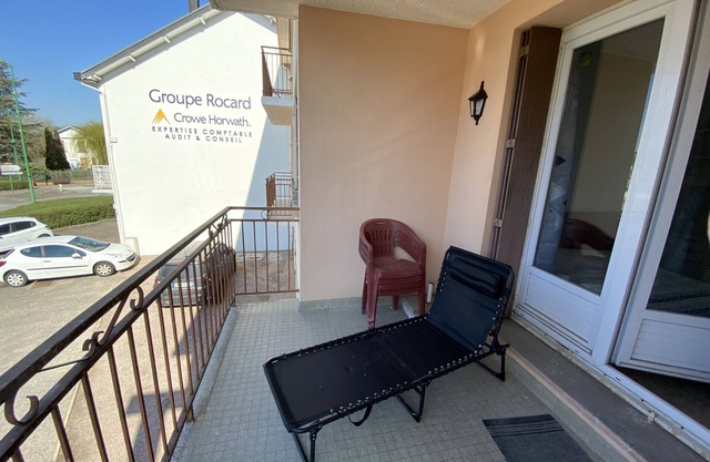 Studio Avec Grand Balcon Proche des Thermes