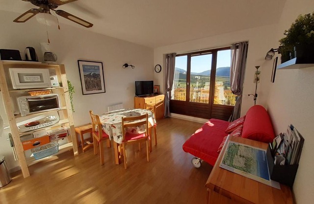 Studio cabine avec balcon et parking à Villard-de-Lans - FR-1-515-177