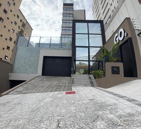 Studio central com lazer e spa