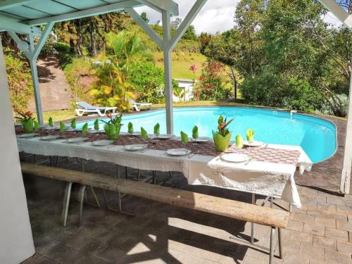 Studio cosy avec terrasse à La Montagne 25 m²