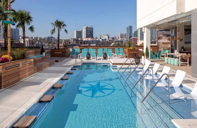 Studio Deluxe w/Mini Kitchen at Nashville Margaritaville Resort!