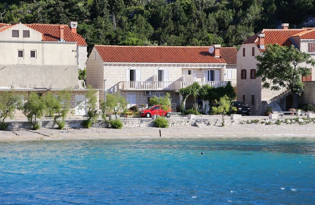 Studio flat near beach Trstenik, Pelješac (AS-4570-c)