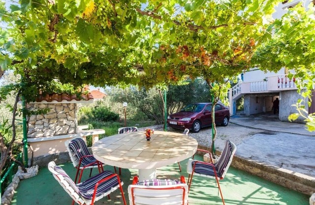 Studio flat with air-conditioning Kukljica, Ugljan (AS-8238-a)