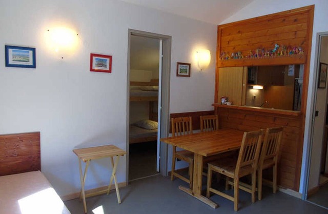 Studio for 4 in Valfréjus with WiFi and parking near cable car