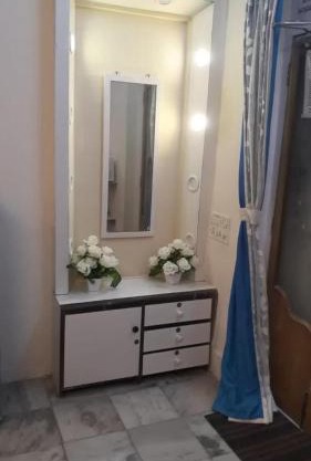 Studio ground floor khar