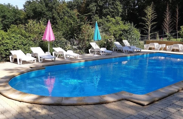 Studio in Dordogne for 2 people with Terrace + pool near Sarlat