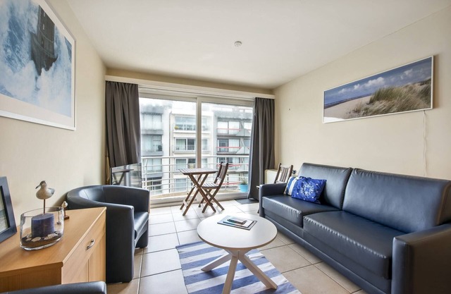 Studio in St-Idesbald with Sea View Balcony