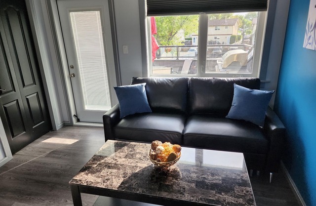 Studio Loft with Patio & Hot Tub