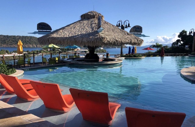 Studio PLUS @ Beachfront Wyndham Margaritaville Resort -Pools, SwimUp Bar, Beach