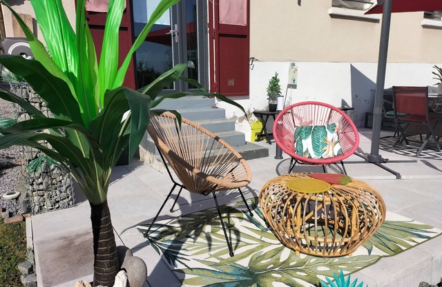 Studio privatif 5 mn de VICHY